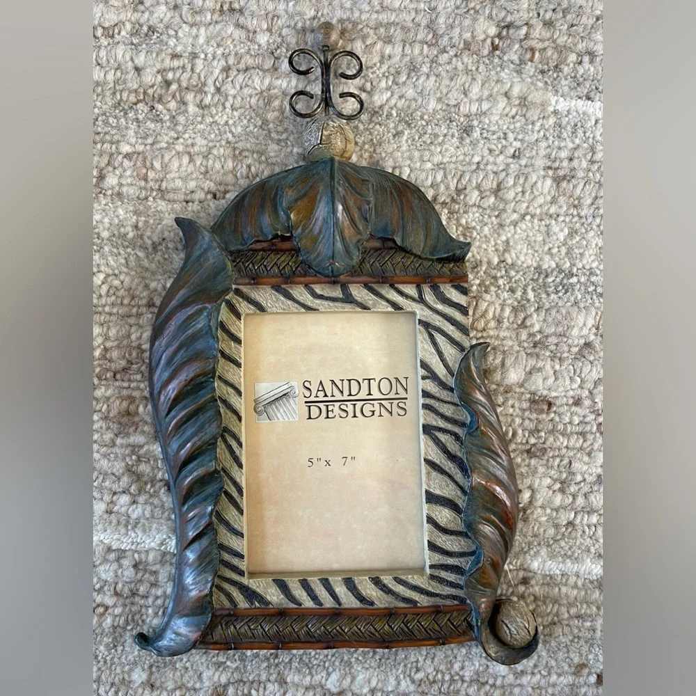 Sandstone Designs 5x7 Gorgeous Designer Frame